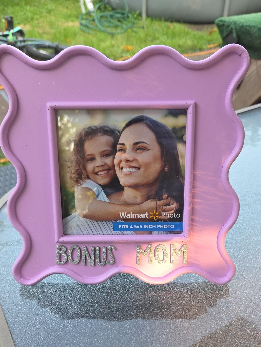Bonus Mom Lavender Scalloped Photo Frame